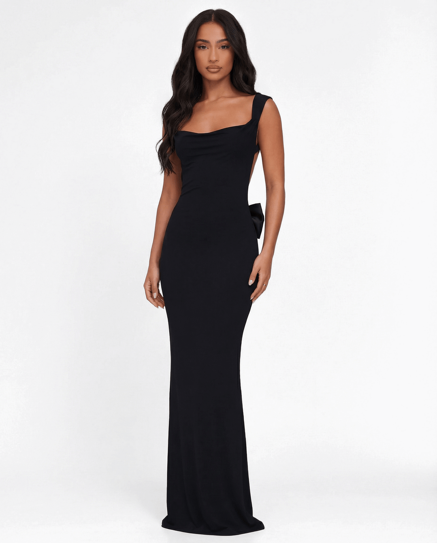 VESTIDO LARGO ESPALDA DESCUBIERTA CON LAZO