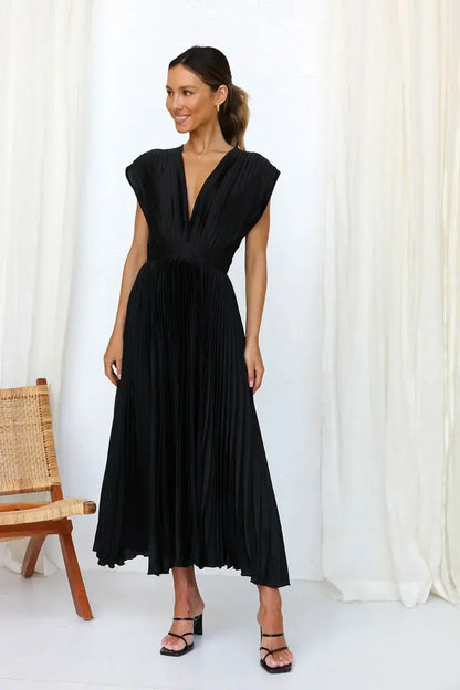 Fada | Vestido plisado con escote profundo